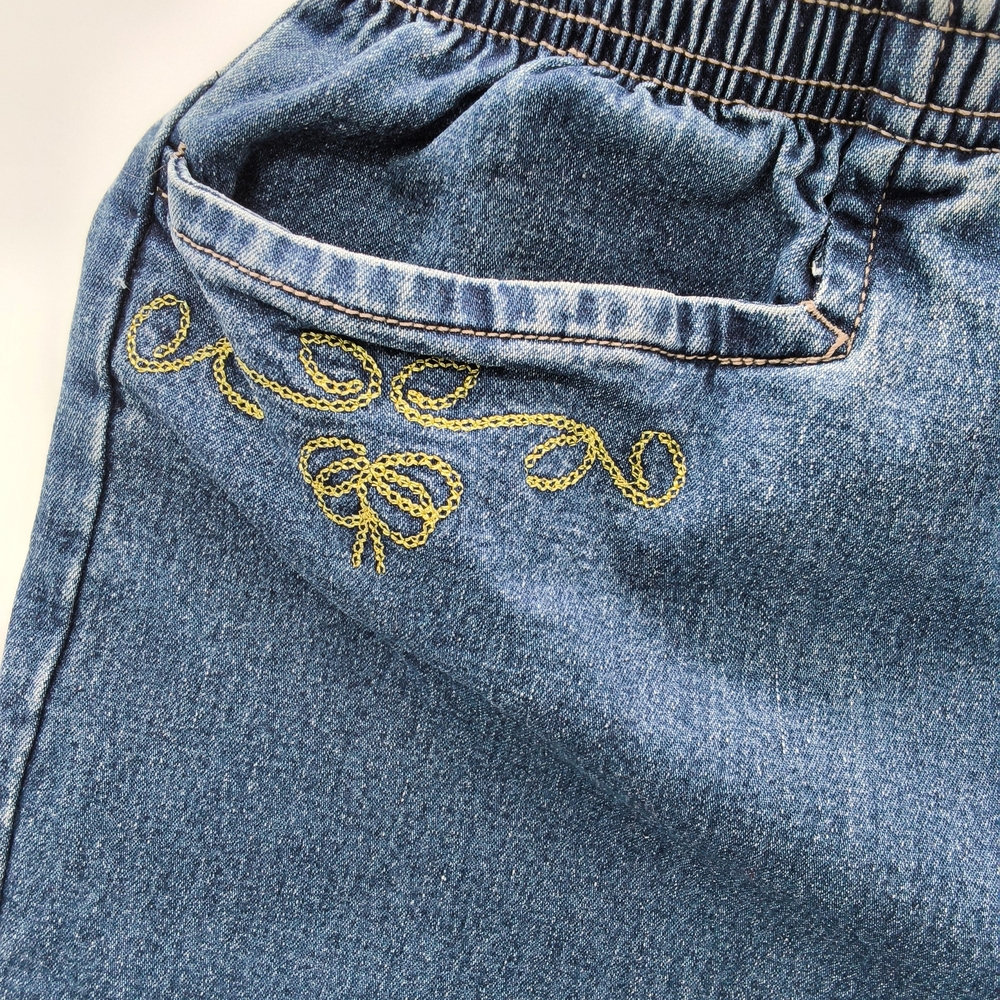Vintage Tradition Country Collection High-Waisted Embroidered Pull-On Jeans - Picture 3 of 6